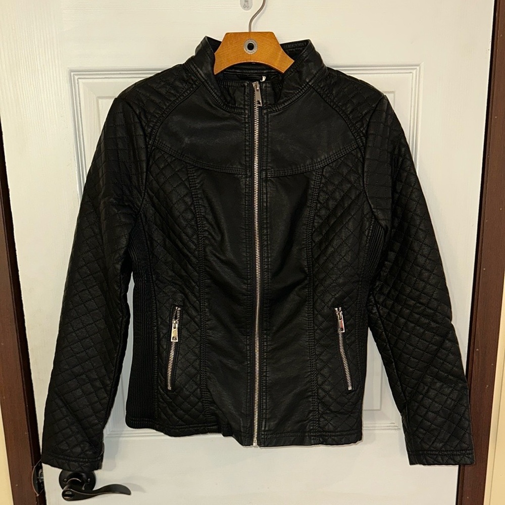 Black women’s Mock Neck PU Leather Jacket, zip up motorcycle jacket faux leather
